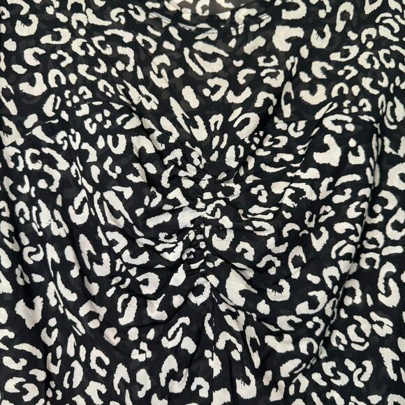 CABI woman's size small S Sweetheart animal print mesh ruched long sleeve top - Picture 9 of 11